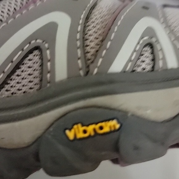 Eddie Bauer Vibram gray size 6 sneaker shoes - Picture 11 of 13